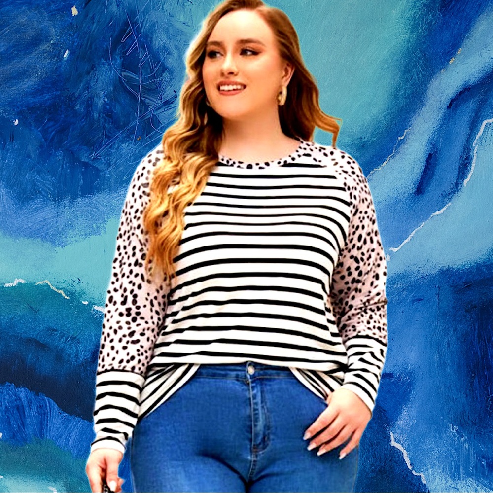 🆕Boutique Women’s plus-size White/black patterned colorblock long-sleeve Top❤️2X